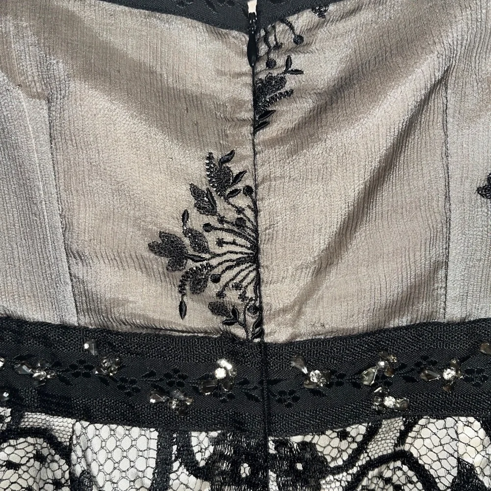 Alessandro Dell'Acqua Dress Black Ivory Lace Strapless Above Knee 44 Womens NWT - Picture 9 of 12